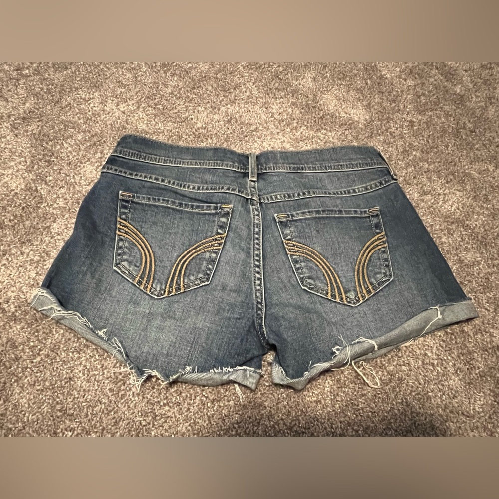 EUC Hollister denim low rise jean shorts